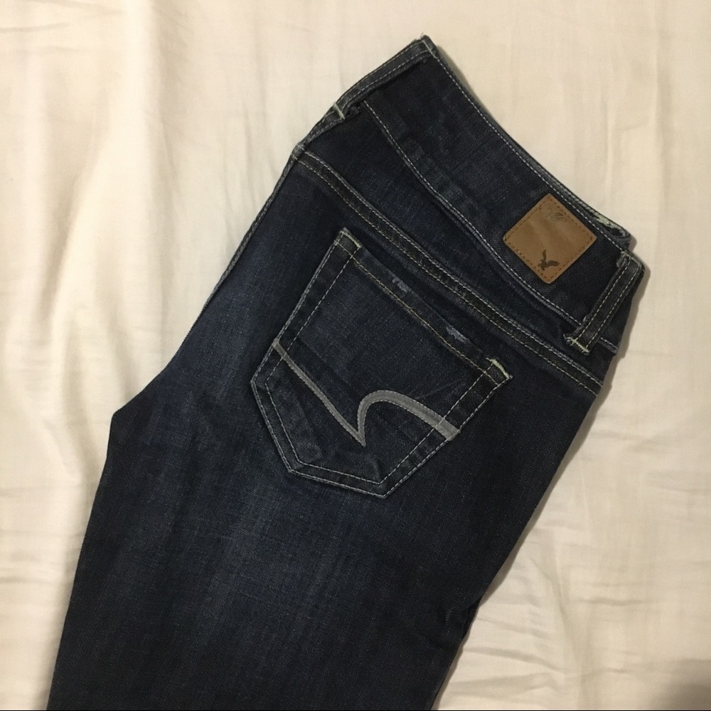 NWOT American Eagle Flared Jeans